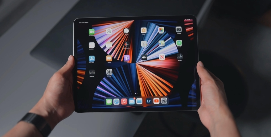 传苹果正开发16英寸巨大iPad 或2023年第四季度上市_0